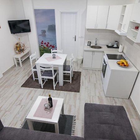 Apartment Bb บายินา บาชตา ภายนอก รูปภาพ